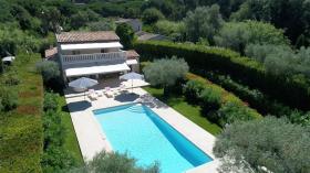 Ravissante villa à deux pas du centre de Saint-Tropez et des plages