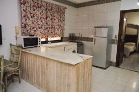 Appartement richement meublé