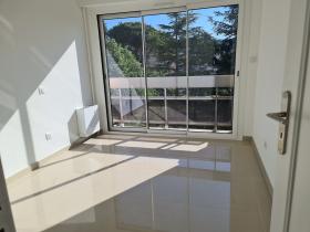 Appartement en Sainte-Maxime entièrement rénové situé en centre-ville