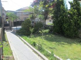 5 maisons individuelles et terrain - Région Mer Noire