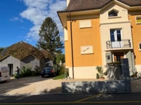 Maison traditionnelle et construction neuve type dôme éco construction