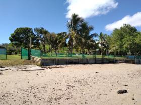 Luxueuse villa pieds dans l'eau