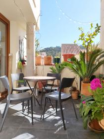 Bâtiment historique avec permis de séjour et bonne rentabilité