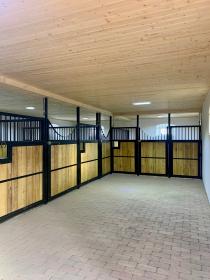 Ferme équestre au bord du lac Balaton