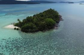 Île privée de 2,5 hectares parfaitement située - idéale pour un développement exclusif de boutique