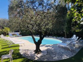 Villa d’exception à 10 minutes de la Croisette