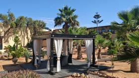 Résidence avec maison d'hôtes exclusive en bord de mer