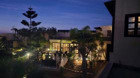 Résidence avec maison d'hôtes exclusive en bord de mer