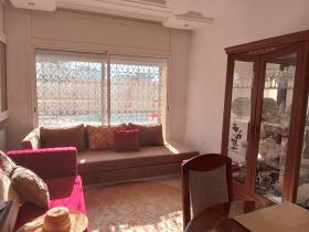 Superbe villa de 380 m2 sur deux niveaux à deux pas de la mer