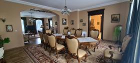Manoir historique avec un parc historique privé de 9 hectares