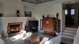 À vendre à mi-chemin entre Paris et Strasbourg maison d'architecte de qualité