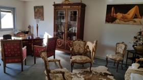 À vendre à mi-chemin entre Paris et Strasbourg maison d'architecte de qualité