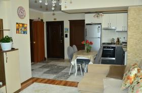 Appartement meublé d'urgence à vendre à Antalya à Lara