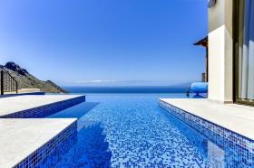 Villa moderne avec une vue unique sur l'océan et l'île de La Gomera