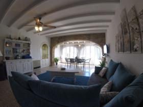 Villa vue mer, composée de 2 appartements identique, très bon rapport locatif